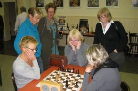 3e damesschaaktoernooi deurne 044.jpg